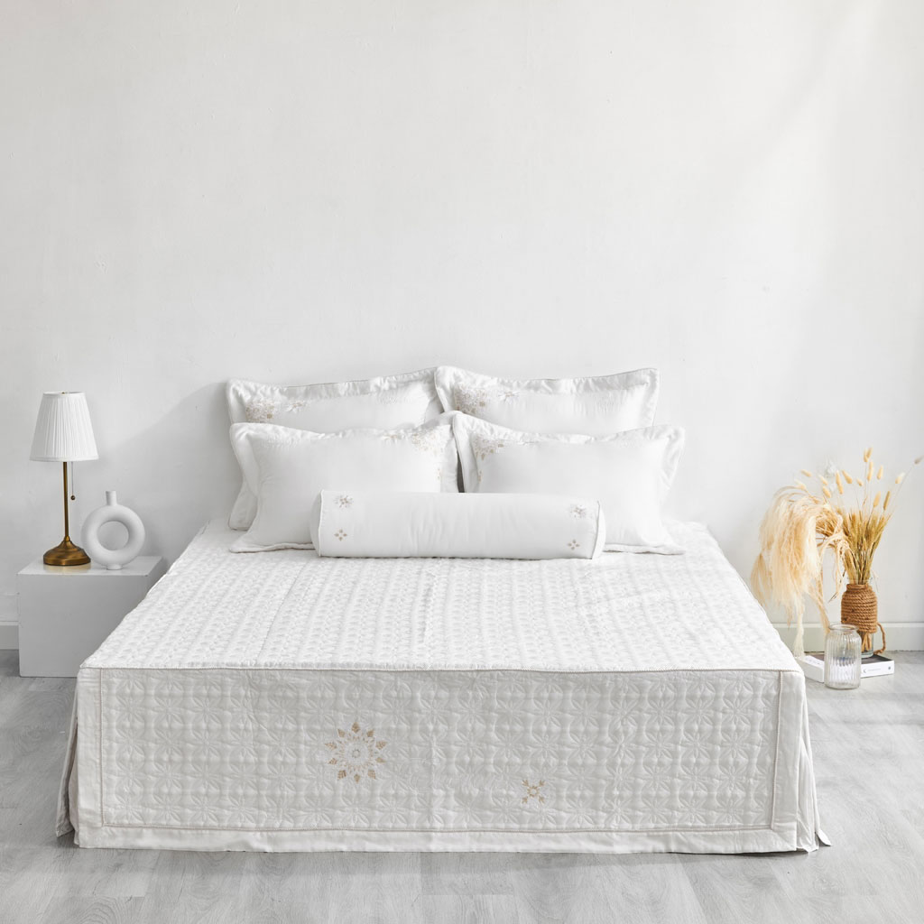Bộ ga phủ giường mang đến sự sang trọng và thanh lịch cho chiếc giường của bạn 