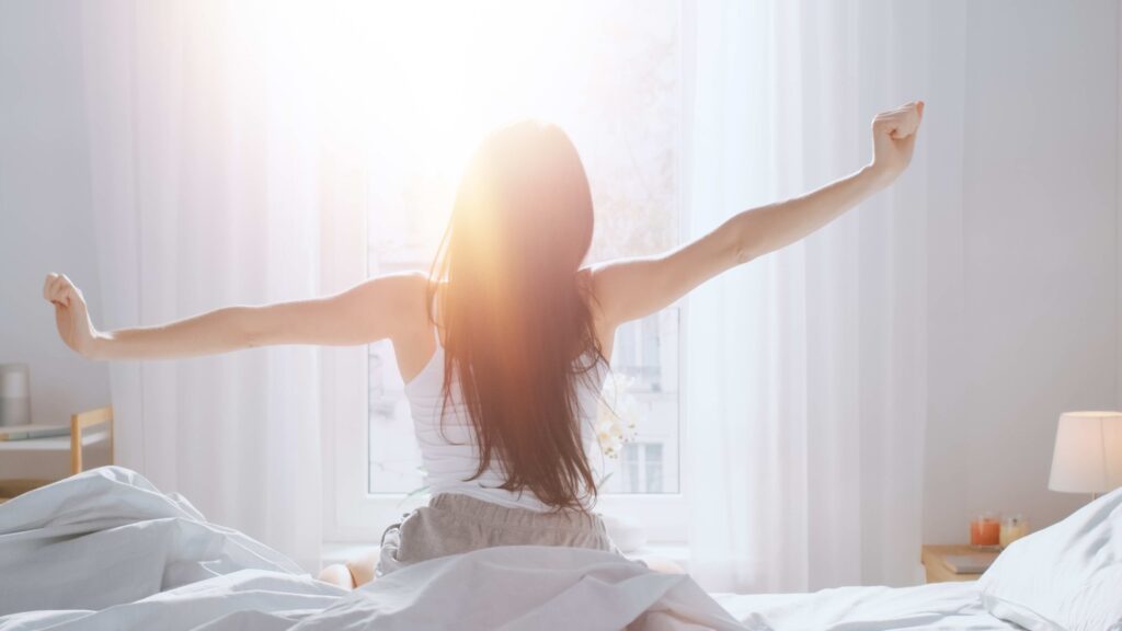 Giấc ngủ chất lượng giúp bạn có tinh thần sảng khoái, khỏe khoắn và thư thái khi tỉnh dậy